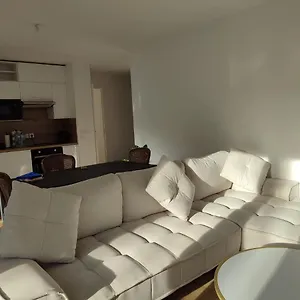  Appartement Privee Dans Un Nouvel Partage Pres De Paris Avec Parking Gratuit